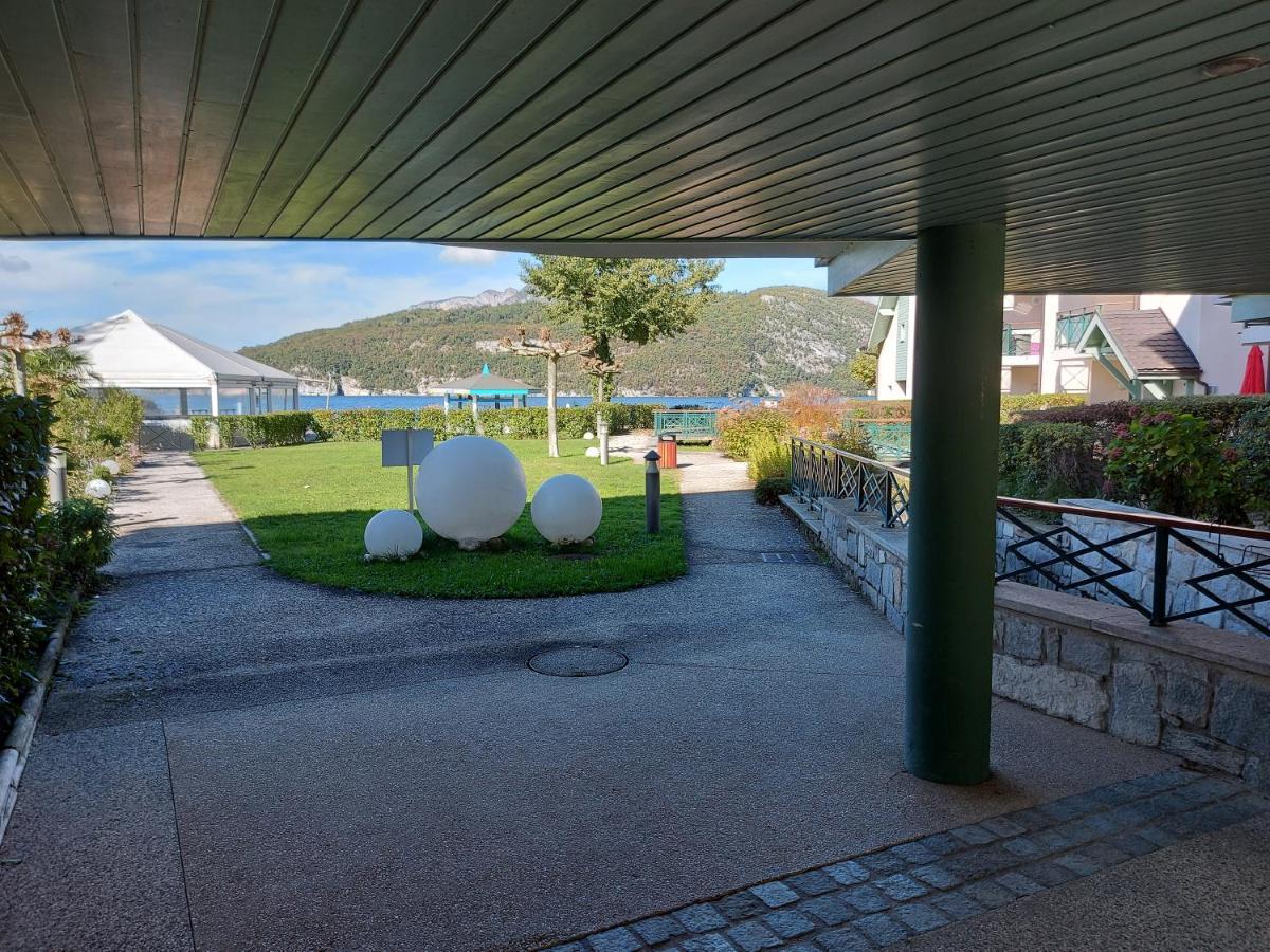 Studio Les Pieds Dans L'Eau Au Bord Du Lac D'Annecy دْوا المظهر الخارجي الصورة